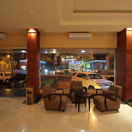 Manazel Al Hamra Apartment 2 버레이다 외부 사진
